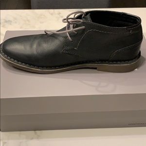 Kenneth Cole Reaction chukka boot